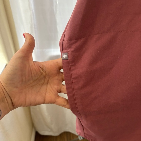 Figs Rafaela Oversized Scrub Top Size XXL - Picture 5 of 13